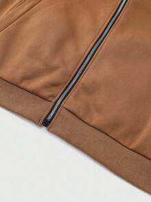 Manfinity Homme 男士单件夹克，三片式拼接设计，独特配色：上半部分白色，中半部分黑色，下半部分暖棕色。流行ins风夹克，成熟休闲的多层穿搭，适合通勤、上学、度假。送给老公或男朋友的礼物，男女同款情侣装，适合秋季穿着。 - 彩色 - 查看 7