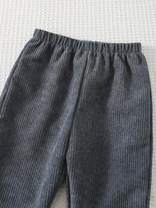 Cozy Pixies 3 件套男婴字母印花针织柔软连帽运动衫、松紧腰裤和无袖加厚背心套装 - 灰色 - 查看 7