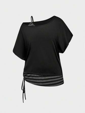 Camiseta vintage de talla grande con bloqueo de color, hombro suelto y asimétrico, estilo oscuro grunge punk, color negro