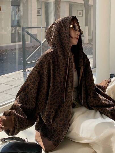 Livesso 女士宽松休闲豹纹拼接卫衣，带保暖内衬，时尚街头风，秋冬外套连帽衫