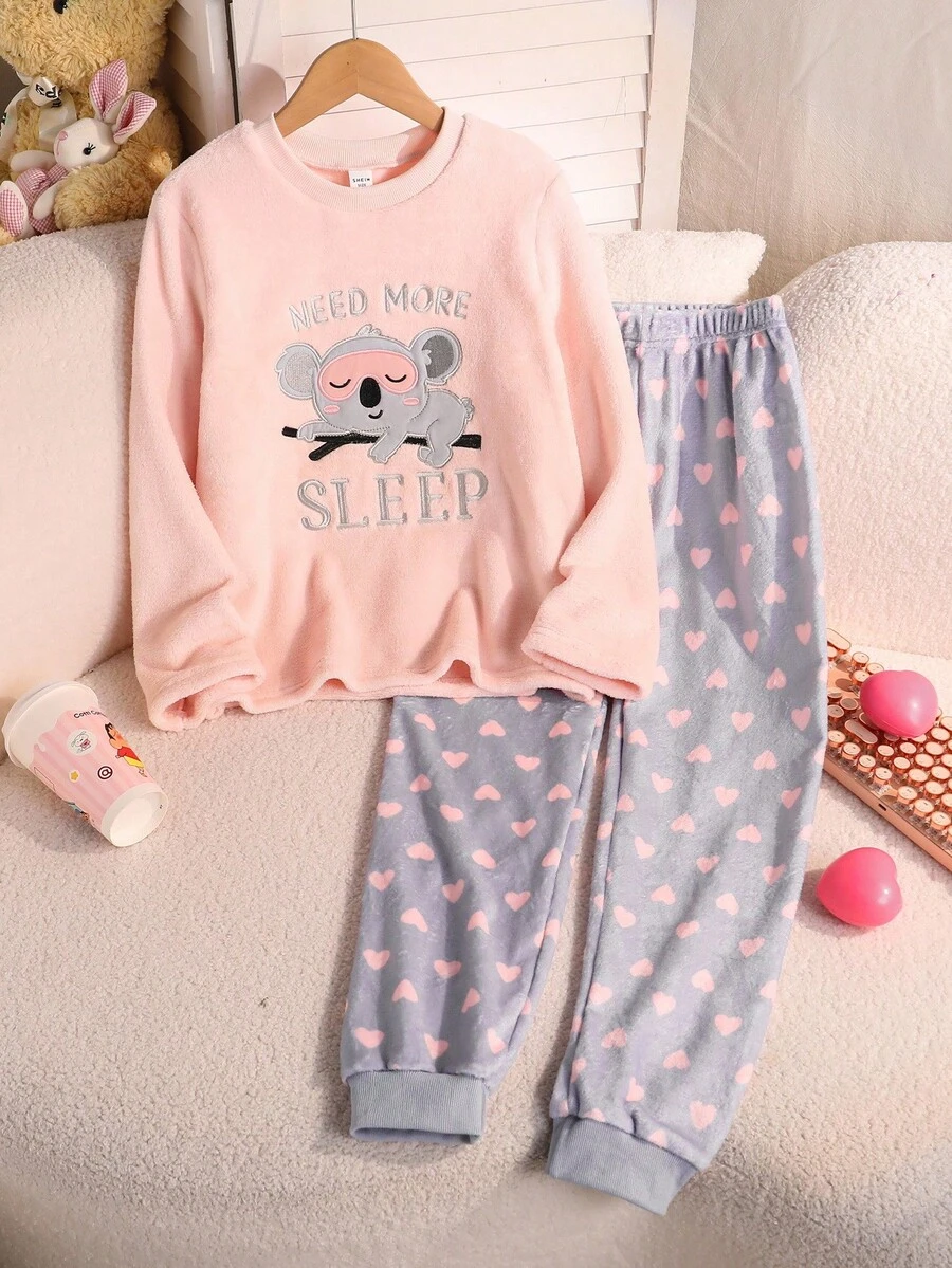 Genkimix Kids Bộ đồ ngủ 2 món thoải mái in họa tiết gấu túi dễ thương cho bé gái, áo cổ tròn dài tay và quần dài, chất liệu nhung, mùa thu/đông - Hồng - Xem 1