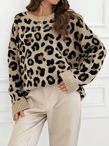 EURMUSE Woman Leopard Jacquard Print Detailed Cozy Soft Oversize Sweater - Brown - View 1