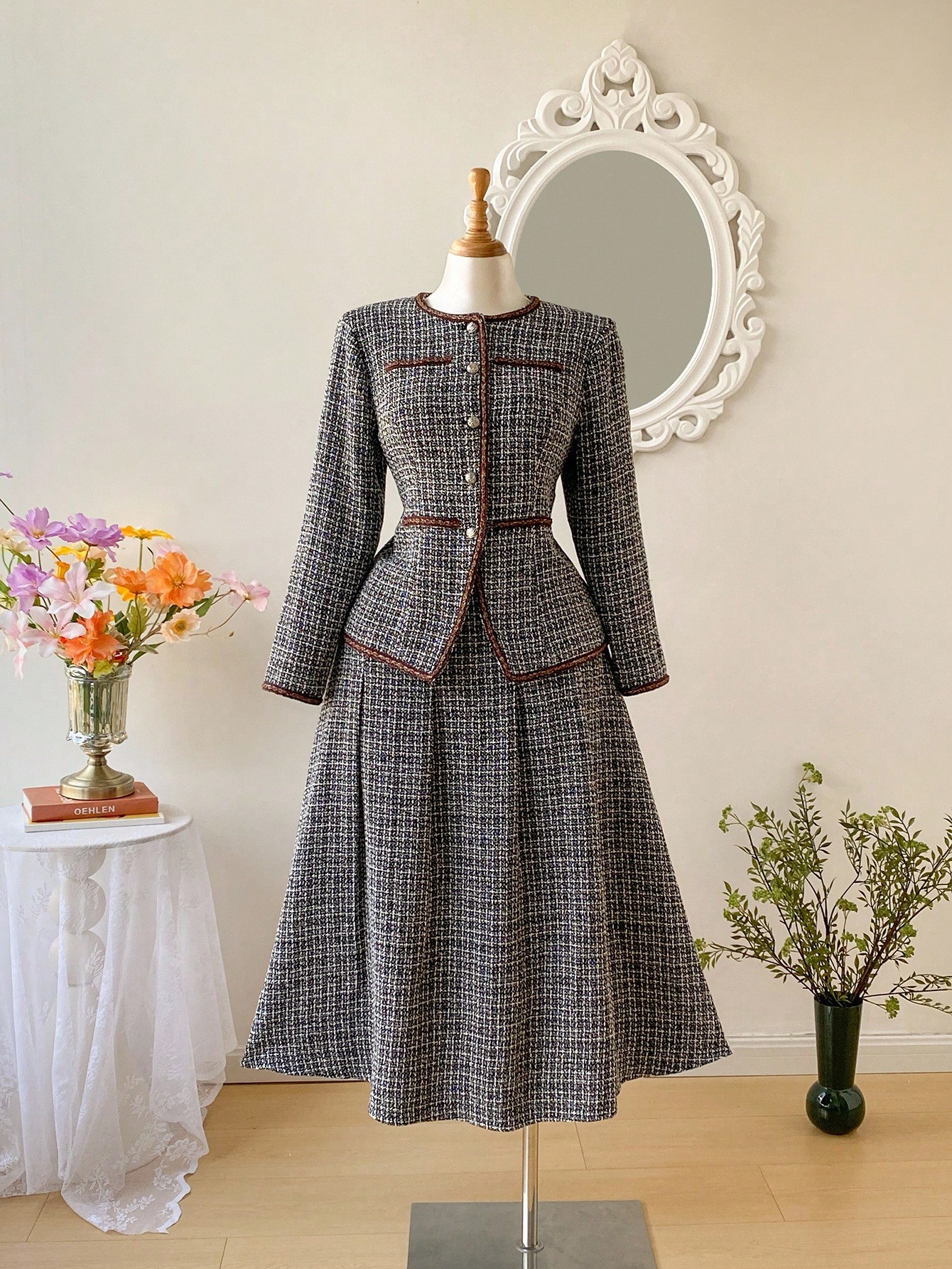 SHEIN MOD بدلة نسائية من قطعتين، تنورة طويلة وبلاي...