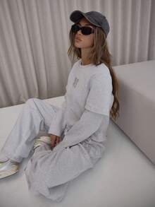 MUSERA Sweat-shirt-shirt col rond à double couche avec logo "Musera" brodé. Top , élégant, classe et sexy pour les sorties d'automne, les soirées de Noël, etc.