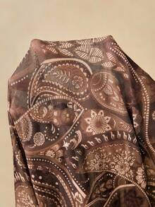 SHEIN VCAY Plus Size Casual Bohemian Geometric Print Brown Floral Pattern Round Neck Long Sleeve Fitted Knit Base Layer Top T-Shirt