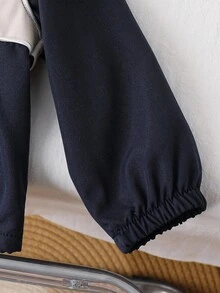 SHEIN Bộ 2 áo khoác cardigan trùm đầu in chữ màu tương phản và quần nỉ cho bé trai/bé gái - Màu xanh hải quân - Xem 4