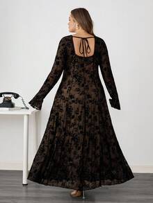 SHEIN CURVE+ 大码蕾丝优雅长袖透视连衣裙/秋冬 - 黑色 - 查看 2