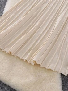 SHEIN Franclia 女式 V 领纽扣 A 字型优雅修身针织连衣裙，纯色荷叶边下摆，秋冬毛衣裙