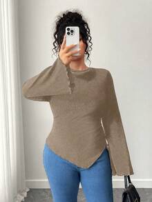 Elenzga Plus Size Casual Solid Color Asymmetric Hem Flare Sleeve T-Shirt - Khaki - View 5
