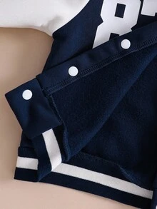 SHEIN 1pc Young Boys' Casual Jacket, Minimalist Collar Design, White Sleeve Contrast With Blue Body, Letter Graphic Print, Ribbed Cuffs And Hem, Suitable For Daily Wear, Sports, School, Travel, Versatile With Various Pants