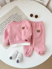 SHEIN Komplet dla dziewczynki z bluzą z długim rękawem i spodniami z nadrukiem uroczego misia w kreskówkowym stylu, swobodny na jesień/zimę