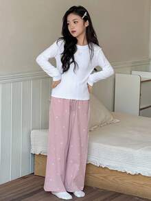 DAZY Set de pijama pentru fete preadolescente, cu imprimeu de fundă, guler rotund, mânecă lungă și pantaloni în culori contrastante - alb - Vizualizare 2