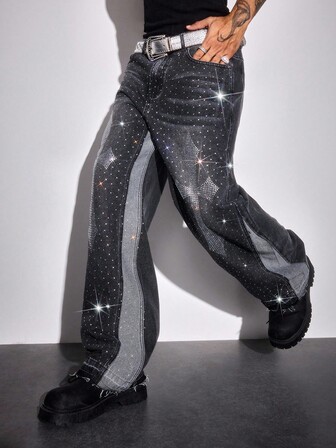 Grunge Punk Jeans pour hommes avec blocs de couleurs et ornements de strass
