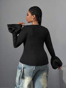 Maweii Camiseta ajustada de talla grande para mujer con decoración de botones de color contrastante, de estilo minimalista y casual para uso diario