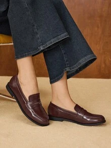 MOTF PREMIUM WOMEN'S CLASSIC SIMPLE PU LEATHER LOAFERS, COMFORTABLE RETRO BRITISH STYLE FLAT SHOES FOR AUTUMN/WINTER - Coffee Brown - View 5