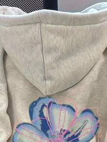 SHEIN 少女休闲印花宽松舒适卫衣，适合秋冬季节穿着，印花卫衣，夏季卫衣，Y2K动漫卫衣 - 彩色 - 查看 3