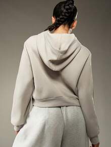 MISSGUIDED Áo hoodie cổ điển có khóa kéo toàn bộ, trang phục thường ngày tối giản, dây rút, khóa kéo phía trước, áo nỉ dài tay thể thao, phong cách sống, tủ đồ thiết yếu cho mùa đông cơ bản - Xám - Xem 2