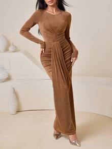 Modelyn Damen Einfarbiges Kleid mit rundem Ausschnitt, Raglanärmeln und Längsfalten - Braun - Übersicht 2