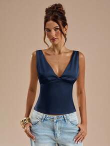 SHEIN BAE 黄色缎面蕾丝拼接吊带背心，适合度假、海滩、音乐节、早午餐、婚礼宾客、伴娘等场合。 - 藏蓝色 - 查看 3