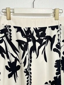 GlowEve CURVE 大码女式拉绒格子复古优雅半身裙 - 黑與白 - 查看 4