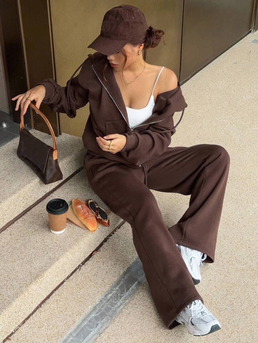 DAZY Women's Casual Everyday Commute Simple Solid Color Drop Shoulder Loose Zip-Up Drawstring Hoodie And Wide Leg Sweatpants 2 Pieces Set, Autumn/Winter