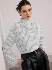 Heiryn قميص نسائي فضفاض بأكمام طويلة منسدلة مع ياقة، مخطط، عصري وشامل الاستخدامات