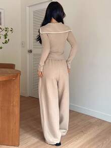 DAZY 女士极简主义毛绒针织撞色滚边抓绒水手领家居服套装（上衣+裤子），秋冬睡衣，舒适保暖，蓬松柔软 - 杏色 - 查看 2