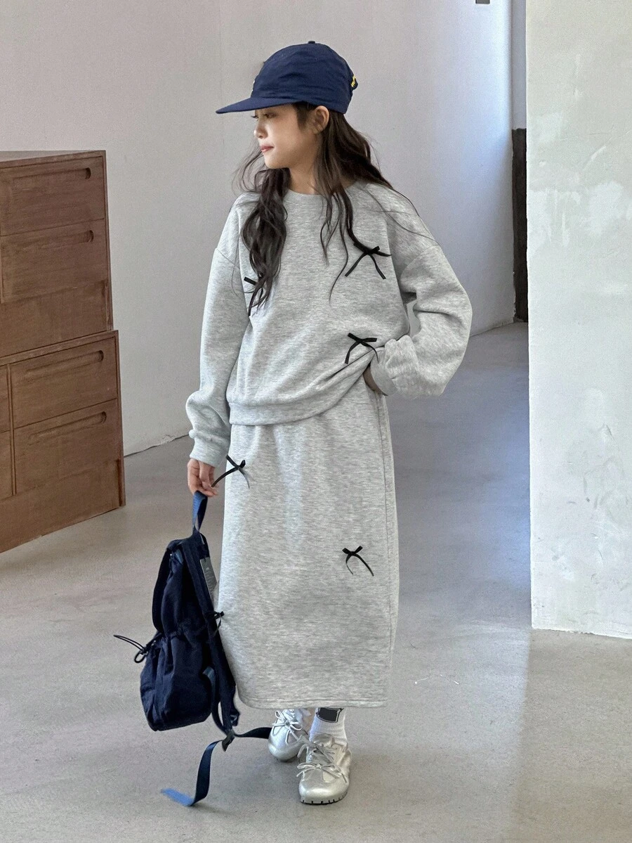 DAZY 2pcs/Set Tween Girls Crew Neck Knit Bow Decor Fleece Sweatshirt + Skirt Outfit, Fall,Winter - Grey - View 1