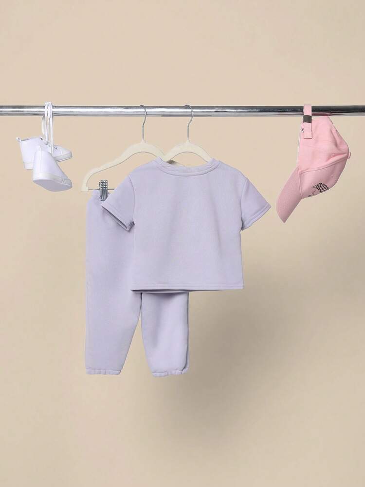 Set coordinato con t-shirt e jogger con logo SUMWON