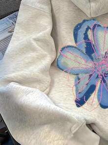 SHEIN 少女休闲印花宽松舒适卫衣，适合秋冬季节穿着，印花卫衣，夏季卫衣，Y2K动漫卫衣 - 彩色 - 查看 4