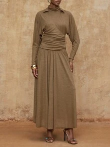 SHEIN Privé VITNOS 秋冬新款女装双层立领优雅长袖垂褶针织连衣裙,适合晚宴、时尚秋冬、优雅休闲装、奢华派对礼服、时尚秋季装扮、派对造型、周末休闲装、魅力连衣裙、秋冬职场装、精致浪漫、迷人浪漫礼服、秋季派对魅力优雅连衣裙、教师装、女士奢华晚礼服、优雅派对礼服、垂褶连衣裙、商务休闲装、毕业舞会礼服,适合约会、外出、夜生活、婚礼、假日、度假、生日等场合。 - 棕色 - 查看 3