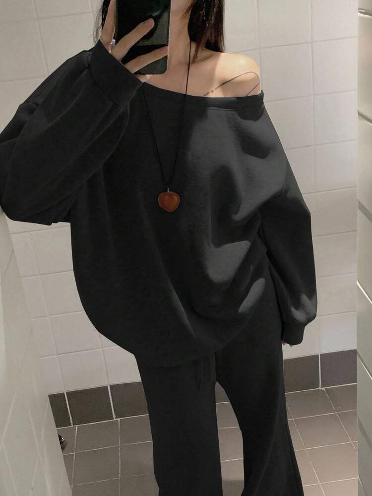 Women's Oblique Shoulder Long Sleeve Sweatshirt & High Waist Drawstring Flare Casual Pants Set, Early Autumn