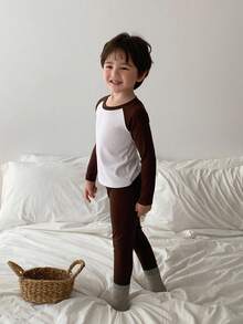 DAZY Conjunto de pijama de pantalón y top de manga raglán de color contrastante para niño, otoño/primavera - Café integral - Ver 2