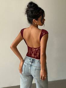 Aloruh Lace Patchwork Short Sleeve Sexy Backless Crop Top - Maroon - View 6