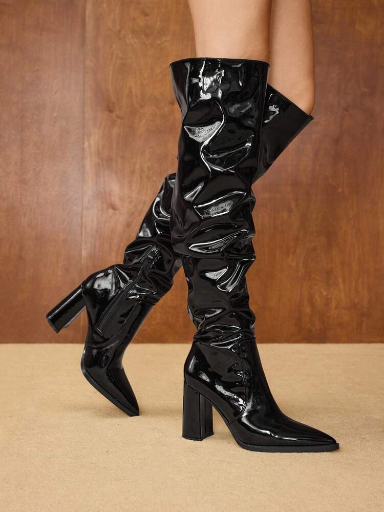 BOTTES HAUTES À BOUT POINTU ET TALON ÉPAIS, CONVENANT POUR LES SORTIES ET LES FÊTES