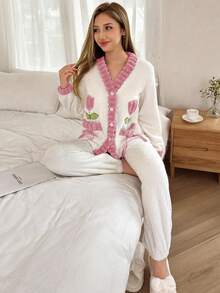 SHEIN 口袋蝴蝶结郁金香刺绣撞色滚边女士长袖上衣和裤子抓绒睡衣套装，秋冬服装，蓬松舒适 - 藕粉色 - 查看 6
