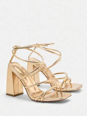 CUCCOO CURVES Cuccoo Women's Fashion Wide Fit Chunky Strap Sandals For Christmas