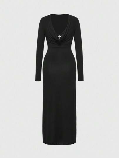 Deep Draped Neck Fitted Sexy Minimalist Sexy Lady's Long Dress With Complimentary Lace Bra