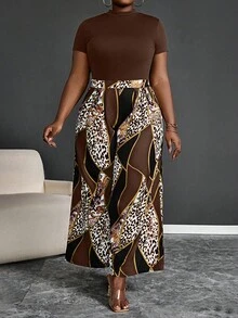 Maweii Plus Size Solid Color Fitted Short Sleeve Top And All-Over Print Long Pants 2 Pieces Set - Khaki - View 4
