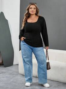 SHEIN CURVE+ Femmes grande taille Retour à l'école Saison Quotidien Casual Yoga Intérieur Extérieur Confortable Noir Tricoté Élastique Tissu unicolore Col Rond Manches Longues T-Shirt Tricoté, Pour Hiver/Automne/Hiver