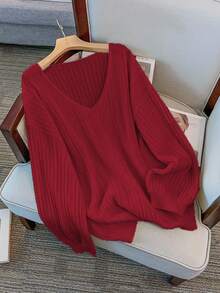 GlowEve CURVE 大码优雅V领落肩长袖套头衫