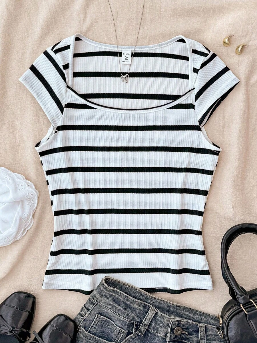 少女春夏V领短袖T恤，适合情人节，休闲装，干净女孩，美式BM风，Y2K - 黑與白 - 查看 1