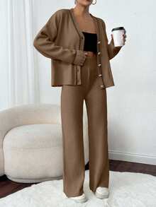 EURMUSE 女士落肩长袖单排扣针织开衫和针织裤休闲套装 - 杏色 - 查看 6