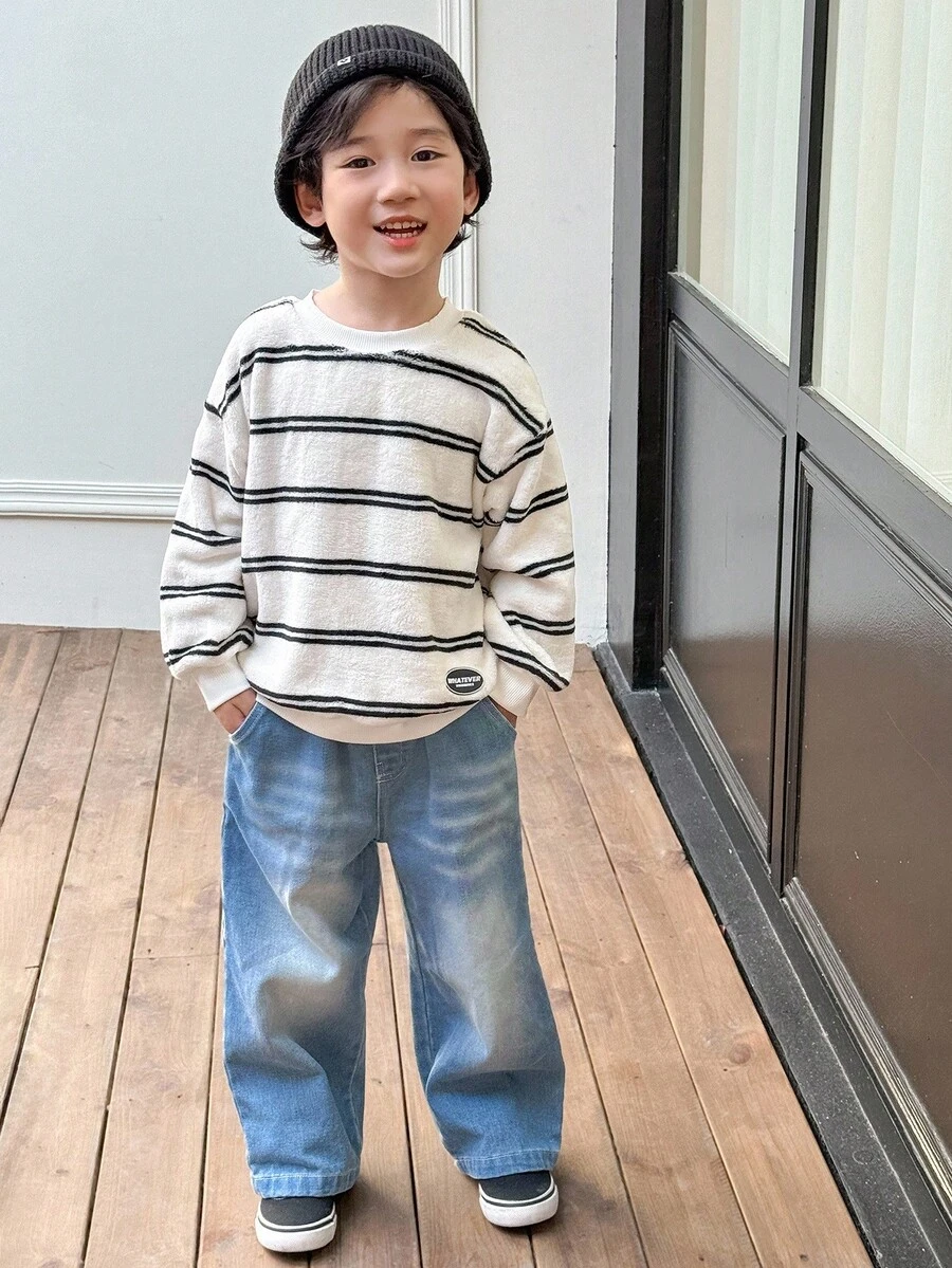 Genkimix Kids Young BoyClassic Black & White Striped Fleece Crew Neck Sweatshirt Paired With Loose Straight Leg Jeans Pants Set, Autumn/Winter Fall