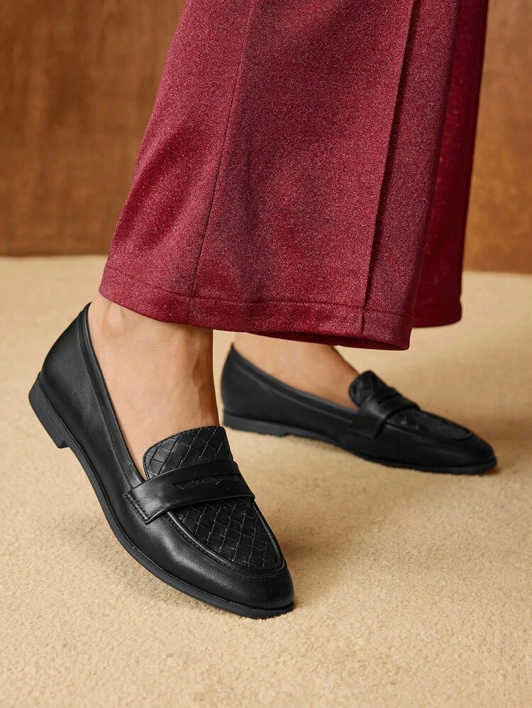 CHAUSSURES PLATES DÉCONTRACTÉES CONFORTABLES ET POLYVALENTES POUR FEMMES