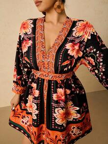 Travachic 大码女式黑黄花卉印花长袖 A 字迷你连衣裙，V 领收腰休闲连衣裙，适合秋季旅行 - 黑色 - 查看 8