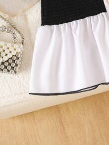 Elladie kids 年轻女孩黑白拼布珍珠纽扣装饰白色下摆连衣裙 - 黑色 - 查看 6