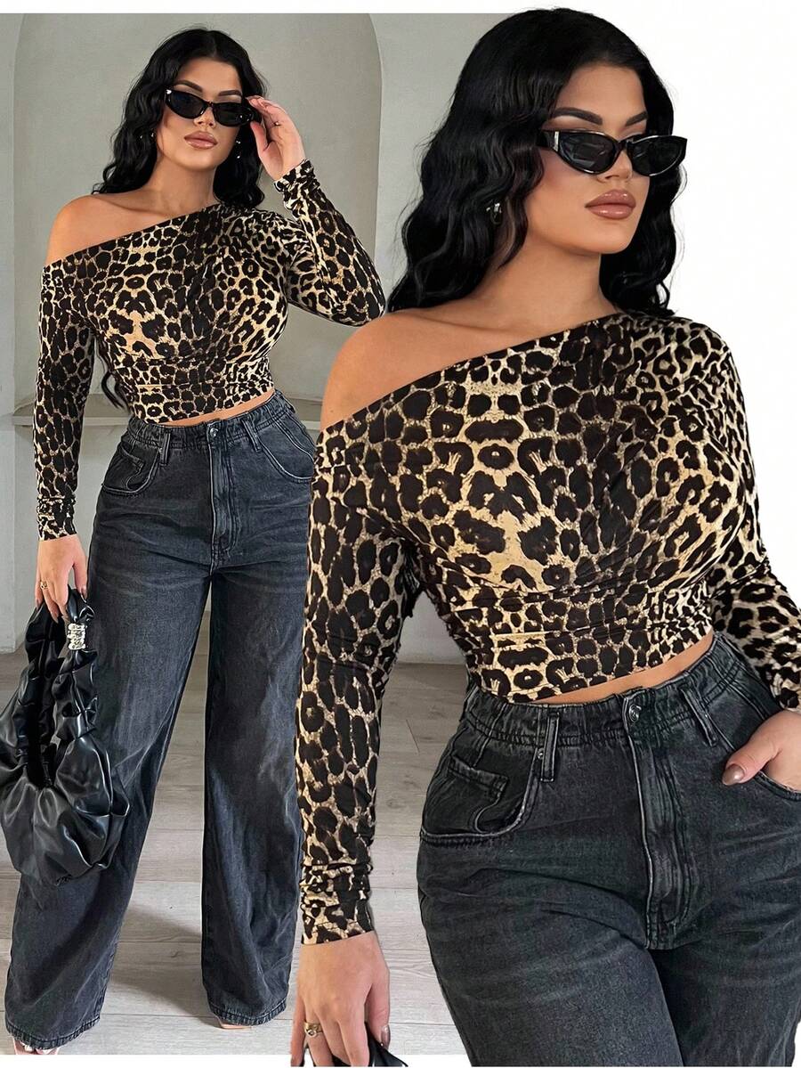 SHEIN SXY Camiseta de manga larga elegante con estampado de leopardo asimétrico, para otoño e invierno, estampado de leopardo, para salir, elegante, hombro asimétrico - Multicolor - Ver 1