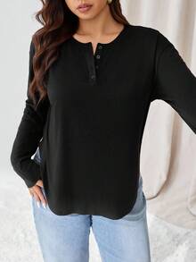 Auralis Plus-Size Women's Casual Top, Autumn Women's T-Shirt, Casual Women's Clothing, Black Top Fall - Black - View 1