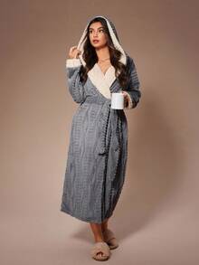 Lazeform Lazeform Color Block Hooded Long Sleeve Fleece Belted Robe For Women, Fall Winter, Cozy Outfit, Fluffy